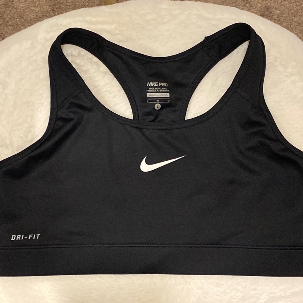 Nike Pro Bra